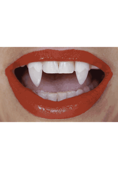 Retractable Fangs Default Up