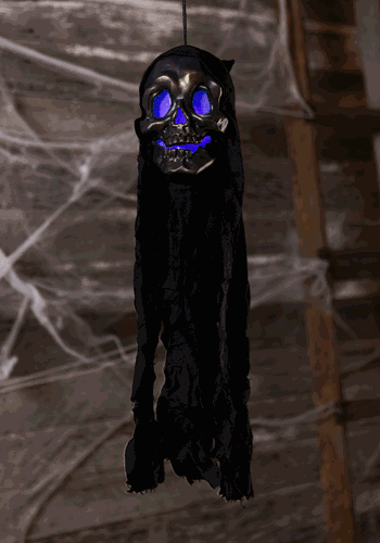 Hanging skull with color change LED