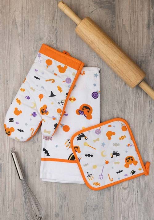 3 Piece Disney Mickey Halloween Treats Textile Set